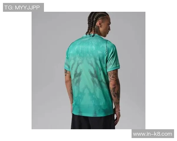 巴西2026年世界杯主场球衣曝光致敬1970年经典设计风格